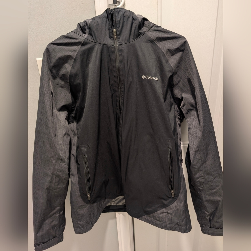 Columbia Ladies Black and Gray Omni Tech Hooded Jacket
